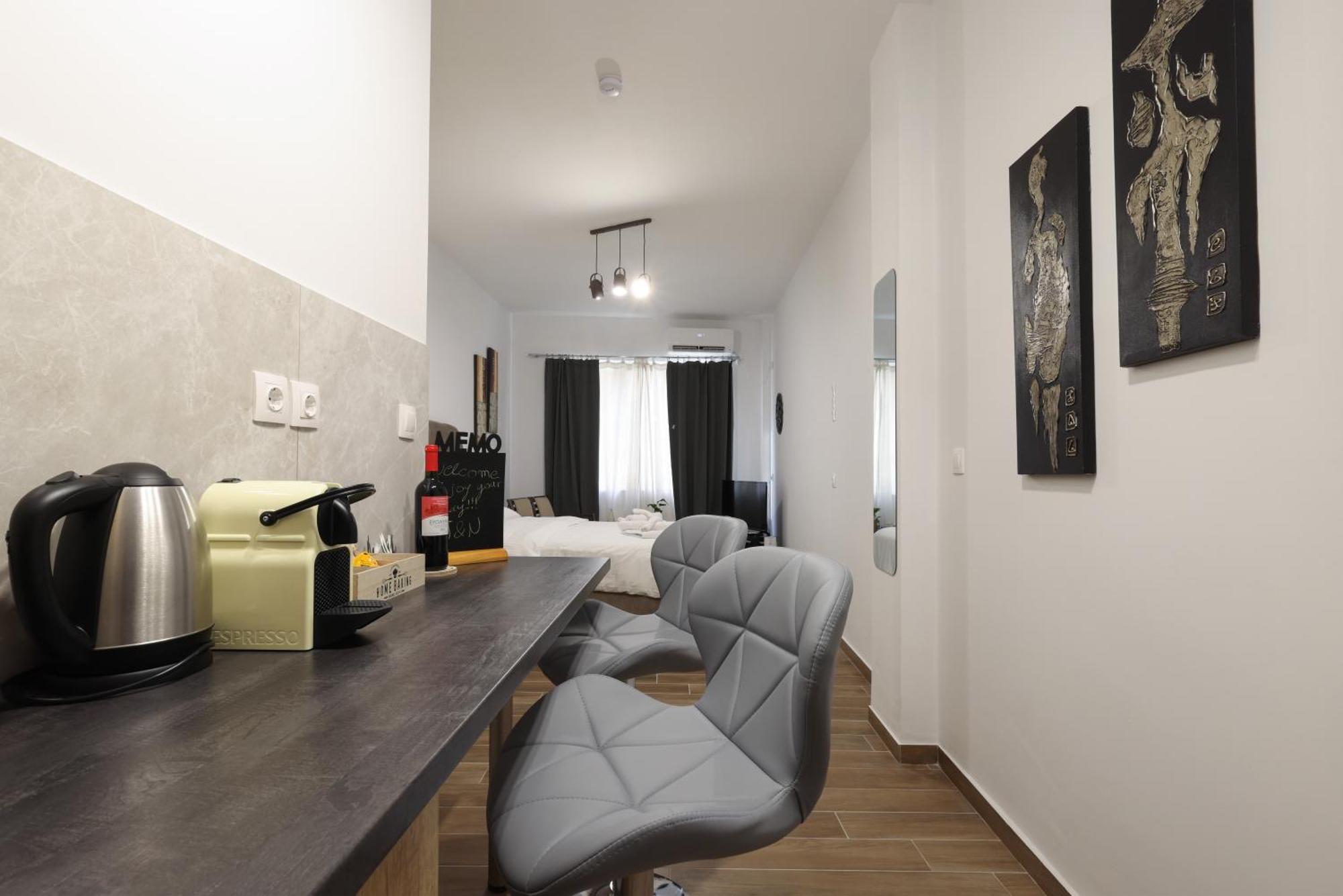 J&N Home Monastiraki Афины Экстерьер фото